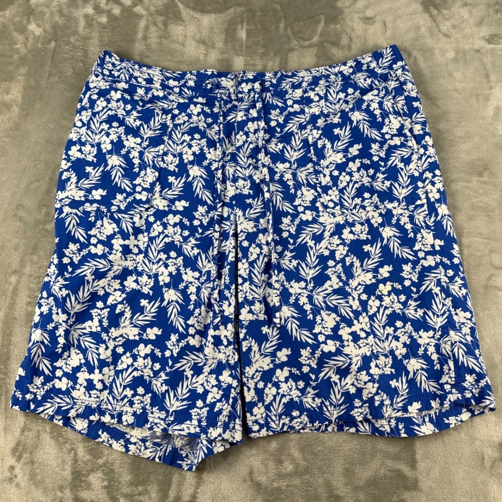 Liz Claiborne Shorts Womens 18 Blue White Floral Drawstring Pockets EUC